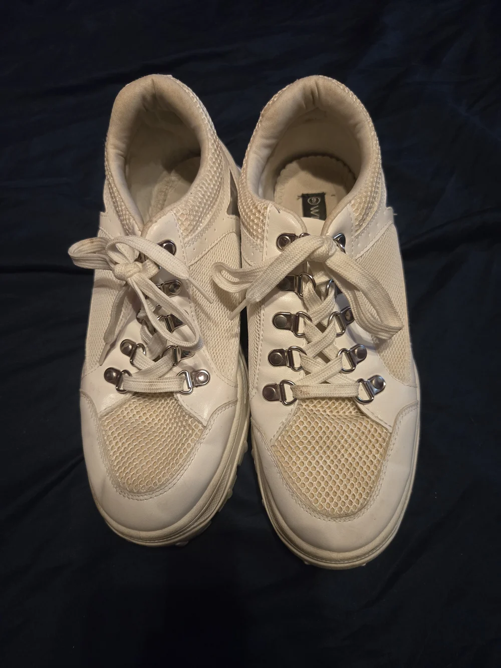 Women’s Chunky Lace-Up Sneakers in Cream